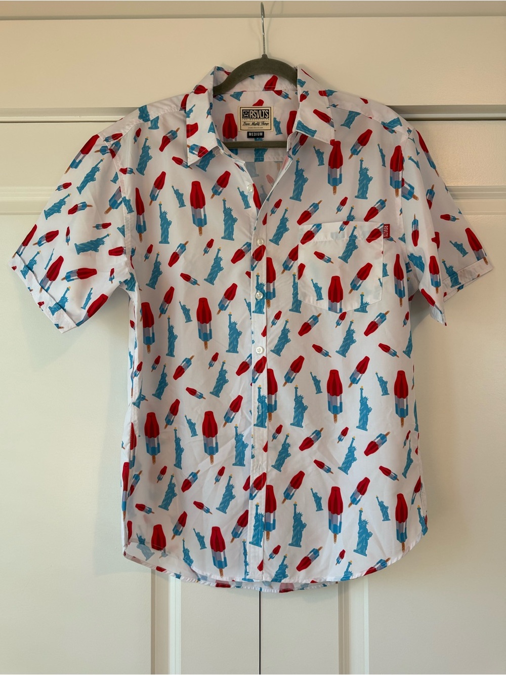 RSVLTS America Pops and Freedom Statue of Liberty Short Sleeve Shirt Medium